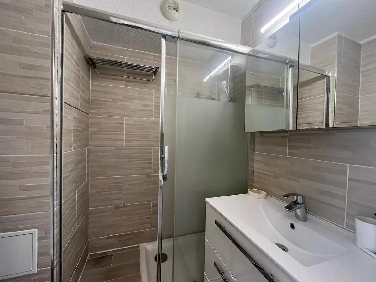 Apartment Studio Cabine 4P Juan-Les-Pins Pierre&Vacances Antibes
